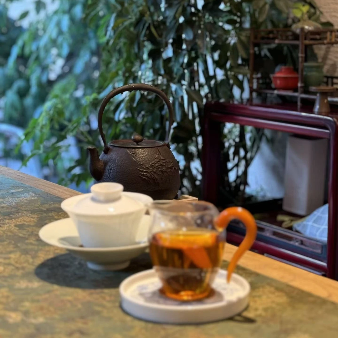 孤品     云南茗片