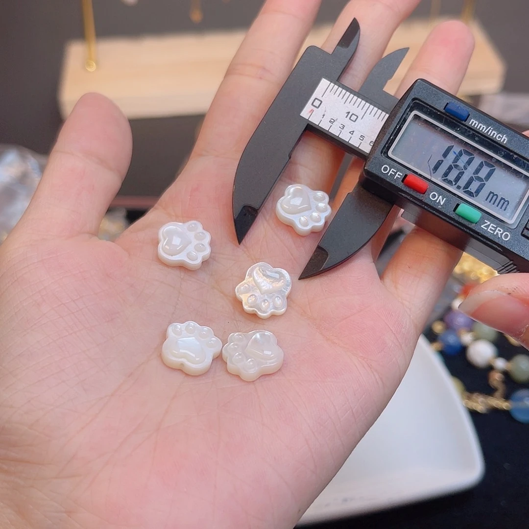 水晶珠宝半成品未镶嵌70 。