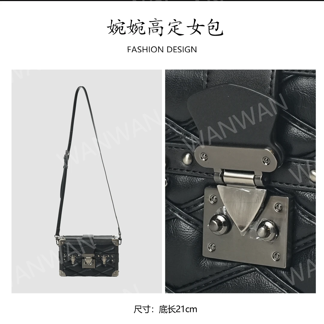 手机包便携式耐磨纯色肩包斜挎包时尚方形单肩手工BV9002-黑菱格