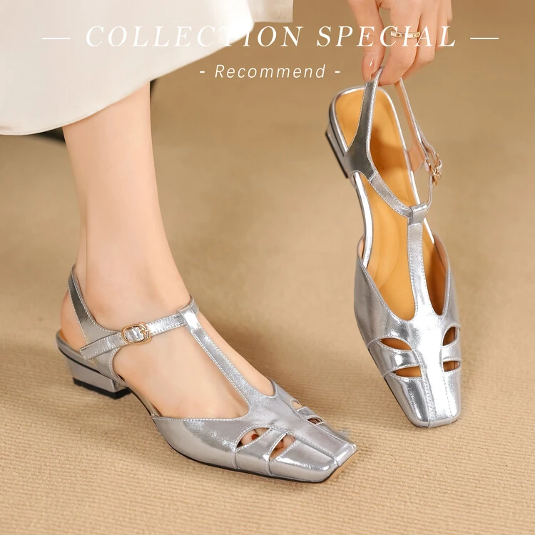 2025年新款罗马镂空一字扣带低跟包头凉鞋女夏季包头粗跟后空单鞋