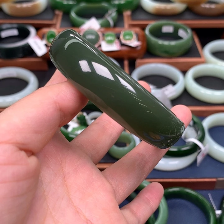 和田玉（碧玉）手镯5960圈口未镶嵌