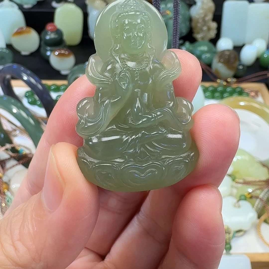 紫***雨颈饰未镶嵌和田玉