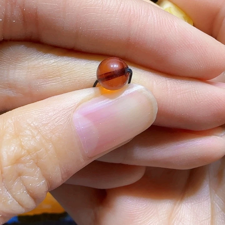 定制琥珀未镶嵌蜜蜡