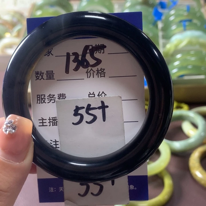 蛇纹石玉未镶嵌手镯1365