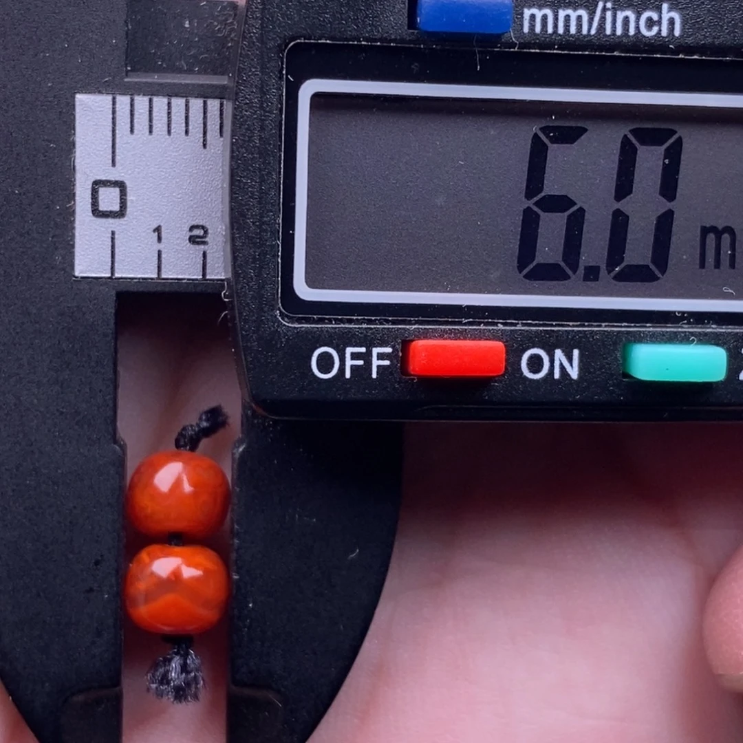 南红玛瑙未镶嵌配饰有瑕疵清仓