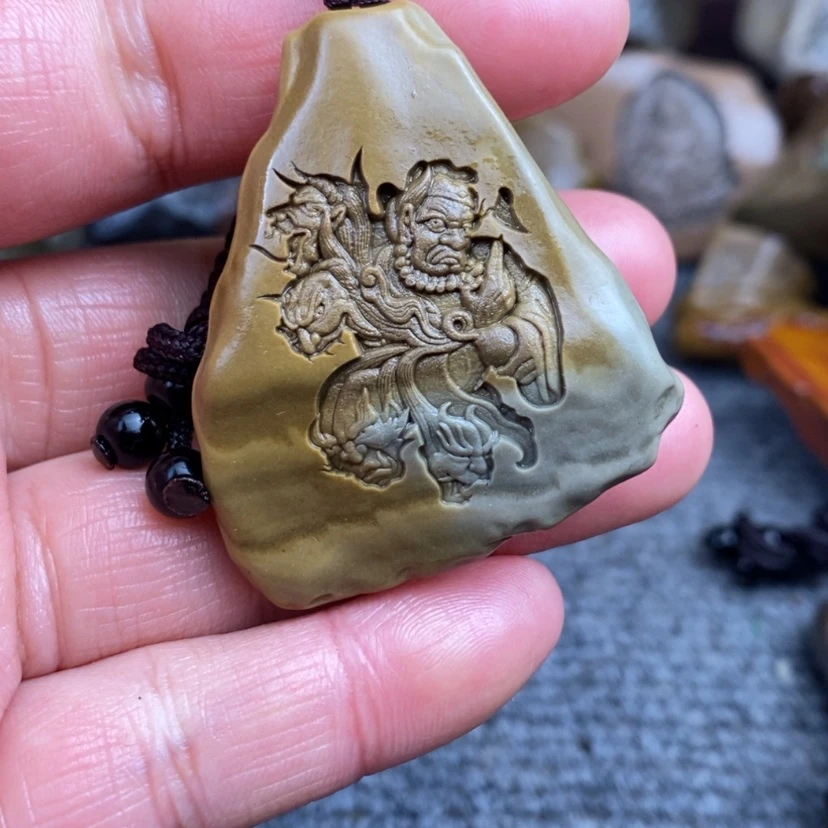 【闪购商品】原石雕刻手把件