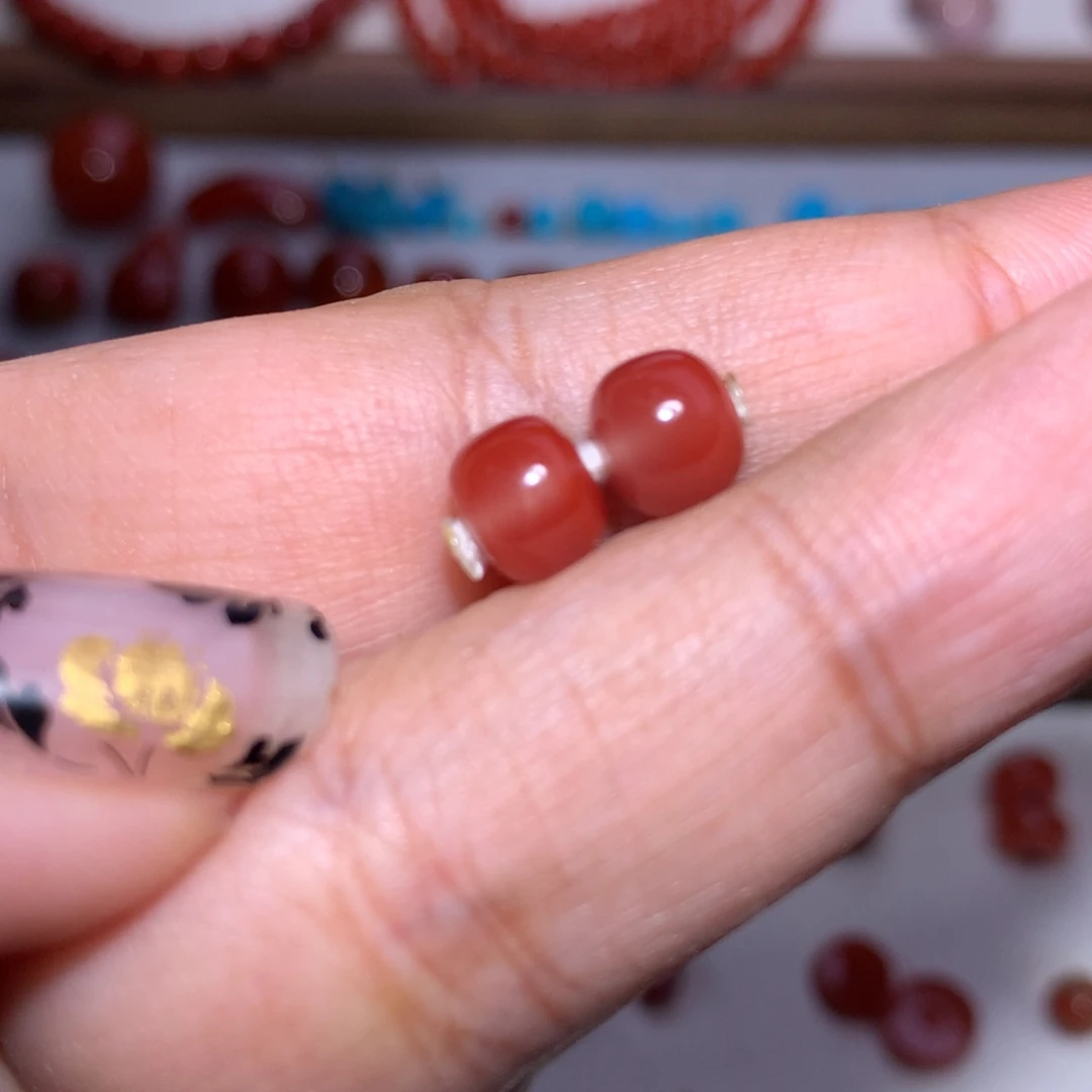 南红玛瑙未镶嵌老型对珠6.9×5.5有纹 瓦西牛血