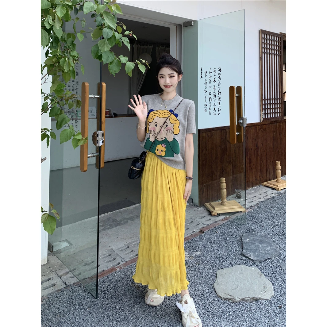 2025夏季新款法式卡通针织短袖上衣+黄色半身裙女网红炸街两件套