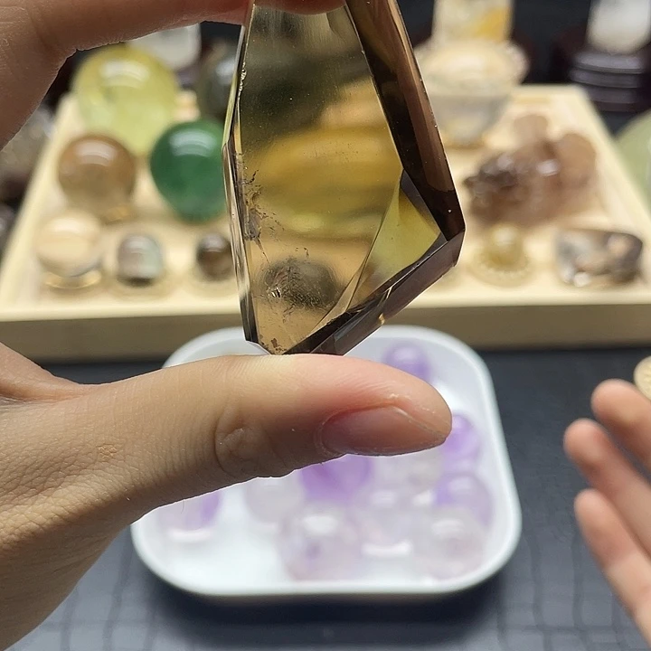 珠宝半成品紫晶未镶嵌16水晶石