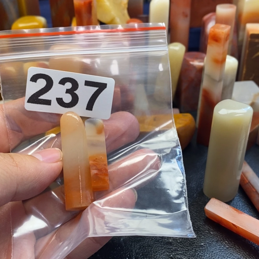 老挝石超****的老挝