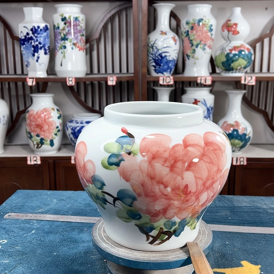 摆件景德镇陶瓷大口红牡花