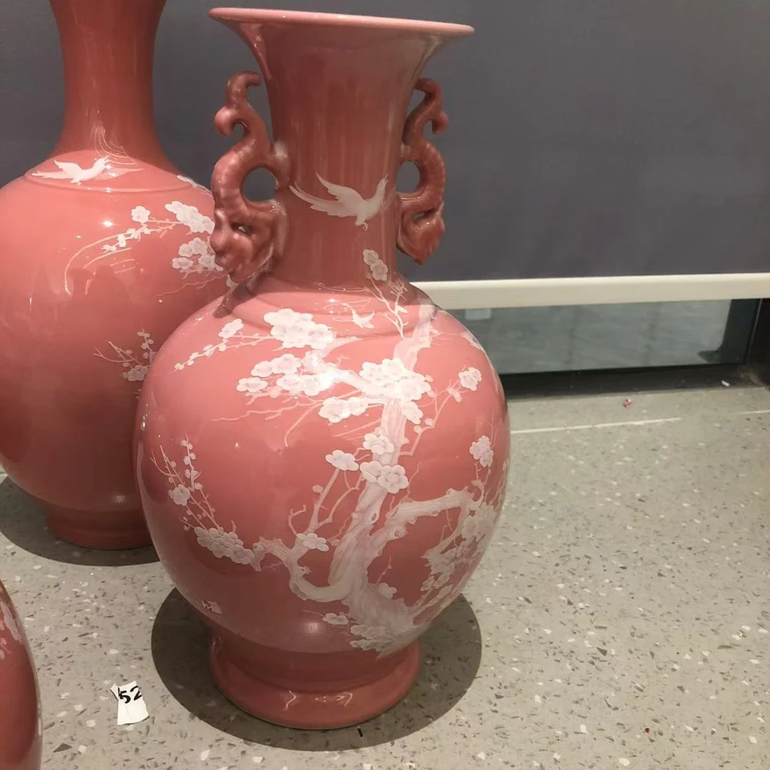 【景德】奉旨官窑 "桃红堆白梅花双耳瓶 " 陶瓷fzgy0089