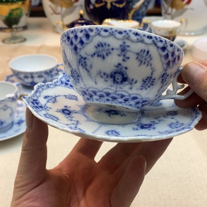 紫砂金瓷阁精品瓷器店