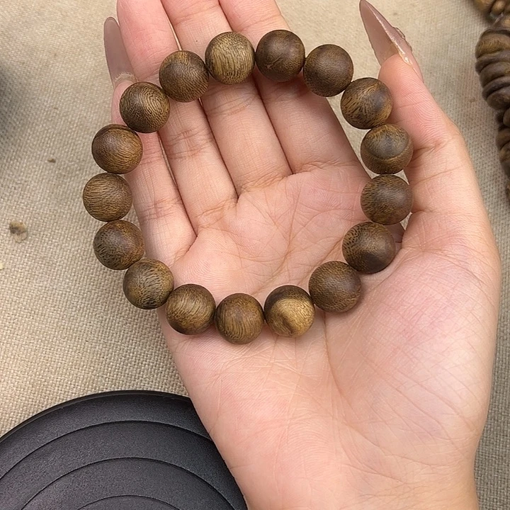 手串沉香棋楠沉香1.3/18g+圆单多样性发一
