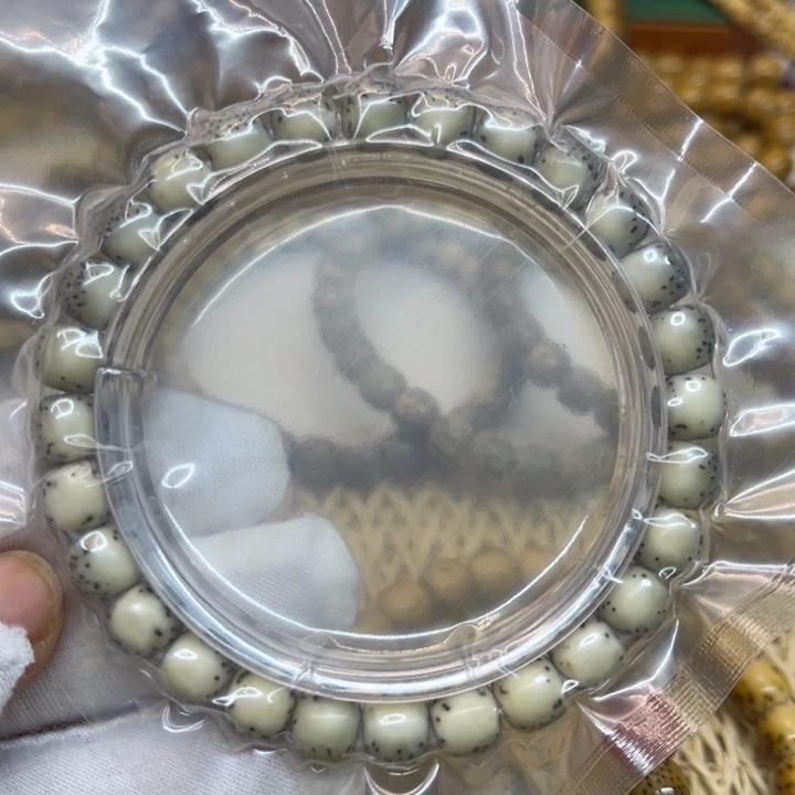 星月菩提手串原生态石玉玉料大留白卡8