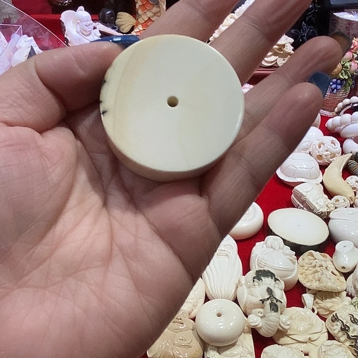 洪***刚天然猛犸象牙平安扣