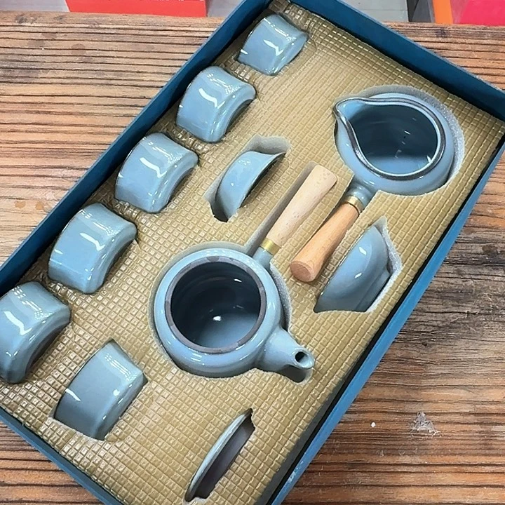 孤品茶具套装等。