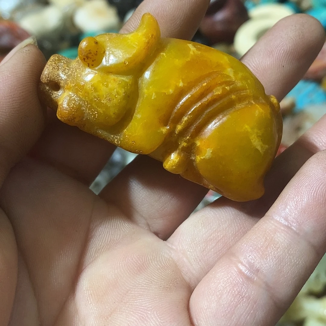 和田玉（糖玉）未镶嵌挂件