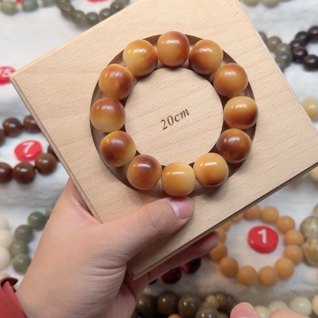 吊坠白玉菩提卡21手工干磨旺仔小馒头