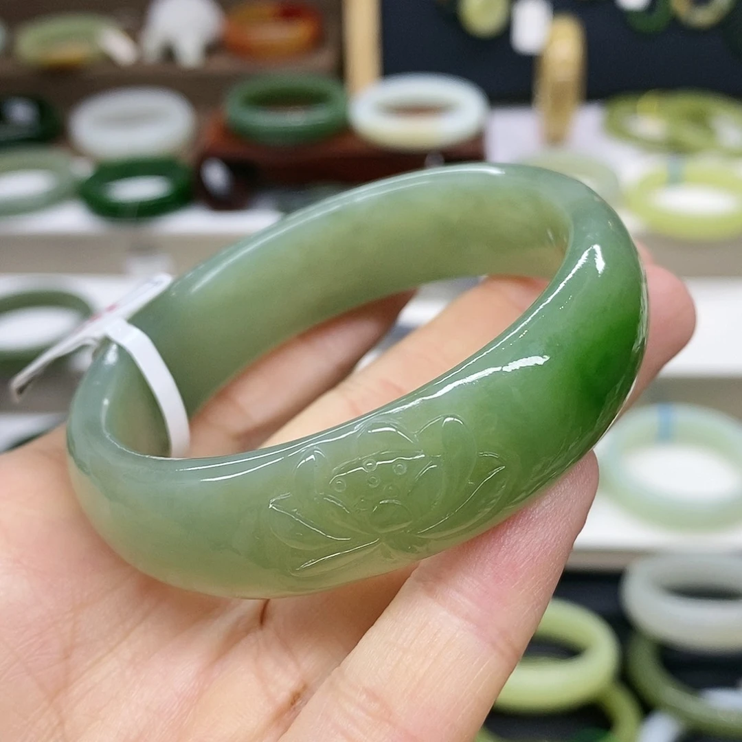 【闪购商品】和田玉（碧玉）手镯未镶嵌