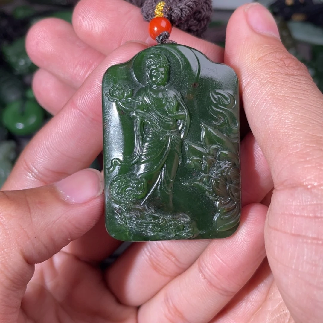 和田玉（碧玉）颈饰未镶嵌善**下轻微包容