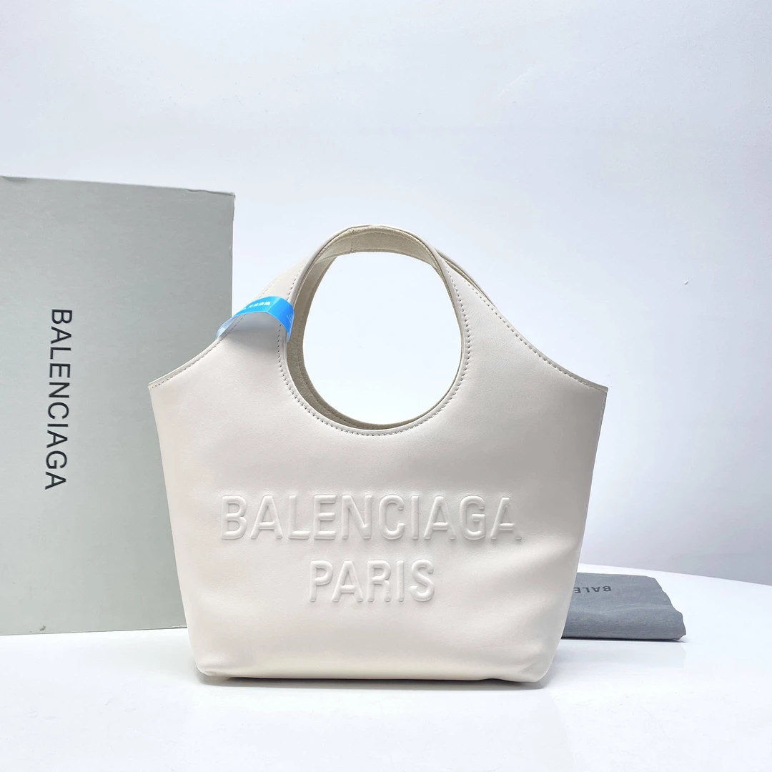 胖虎安安/巴黎世家/95新/公价0/箱包/手提包/312505250051