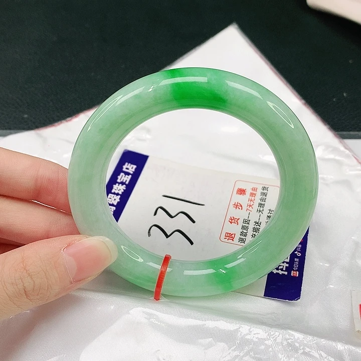 未镶嵌手镯（圆镯）翡翠翡翠手镯