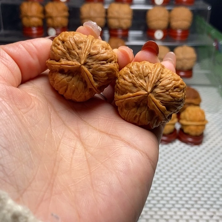 文玩核桃把件7铁三角