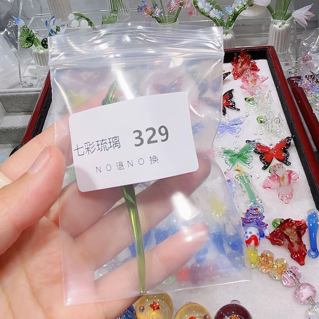 玻璃颈饰329瓷白铃兰
