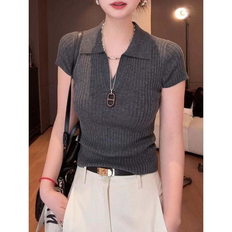 坑条新款翻领针织短袖2025修身夏季显瘦气质百搭（有色差介意勿拍）