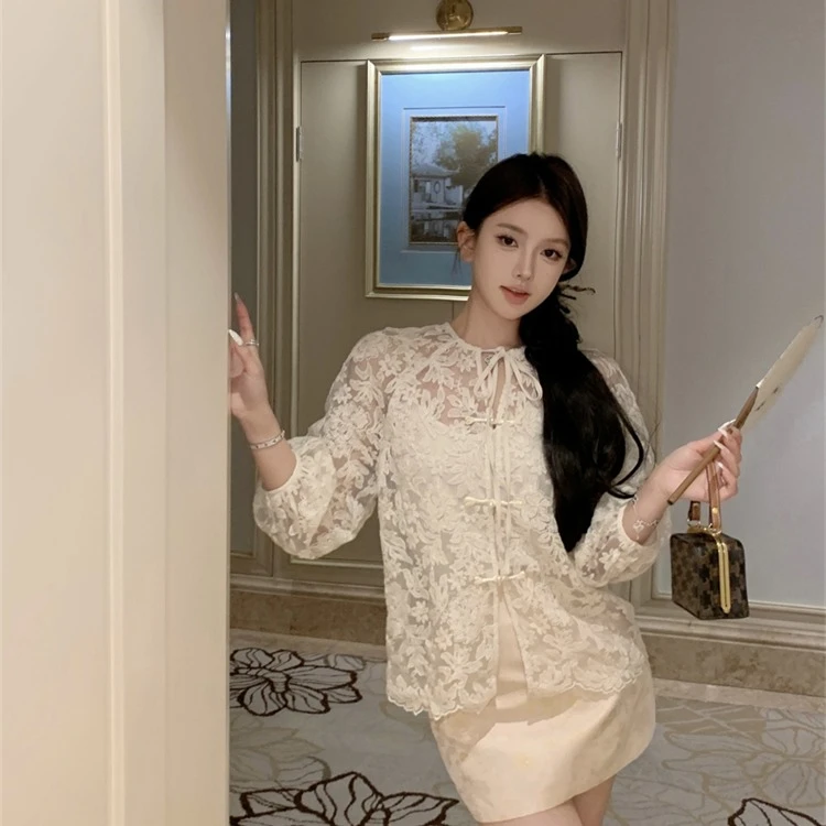 镂空花朵刺绣薄纱开衫上衣缎面提花半裙女装秋季新款中式气质套装