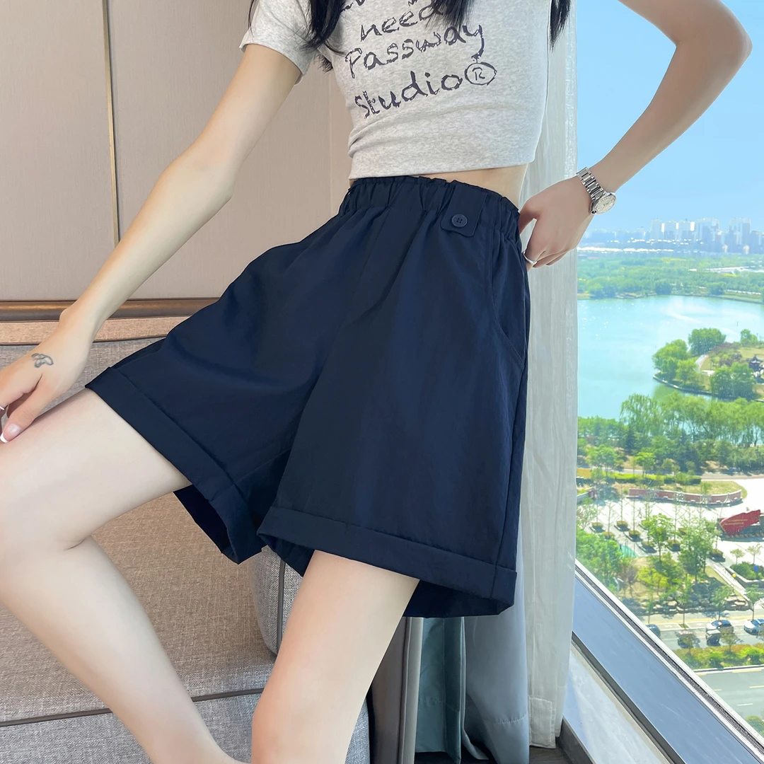 藏蓝色冰丝短裤女夏季薄款松紧高腰显瘦宽松a字卷边阔腿休闲热裤