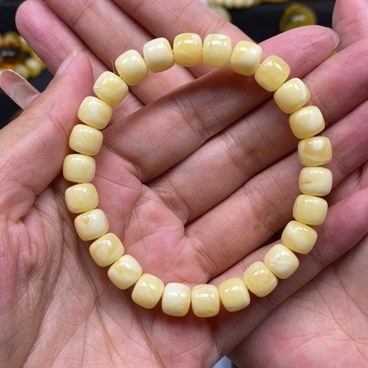 琥珀未镶嵌裸石蜜蜡