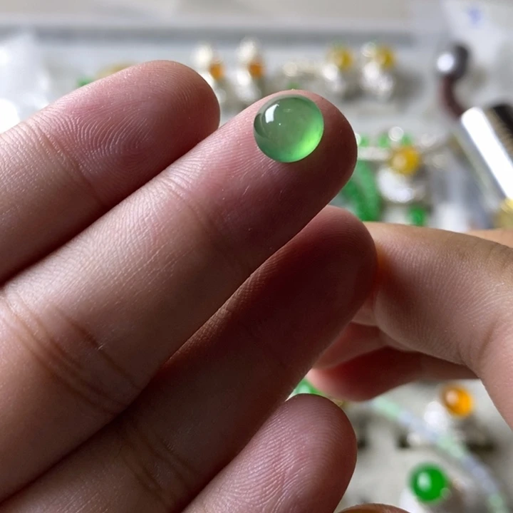 翡翠未镶嵌挂件翡翠冰种