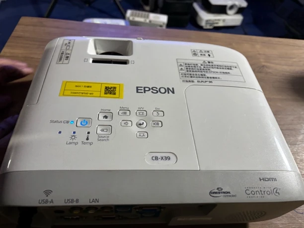 9新 Epson/爱普生 二手 爱普生投影仪 运费自理