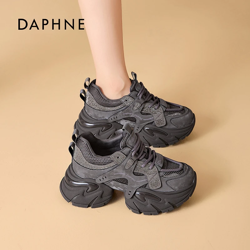 达芙妮老爹鞋女款2026年春季新款小个子厚底增高户外运动休闲鞋LL