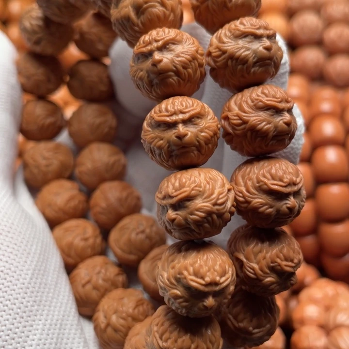 猴头核桃吊坠蓝**洋斗战胜佛