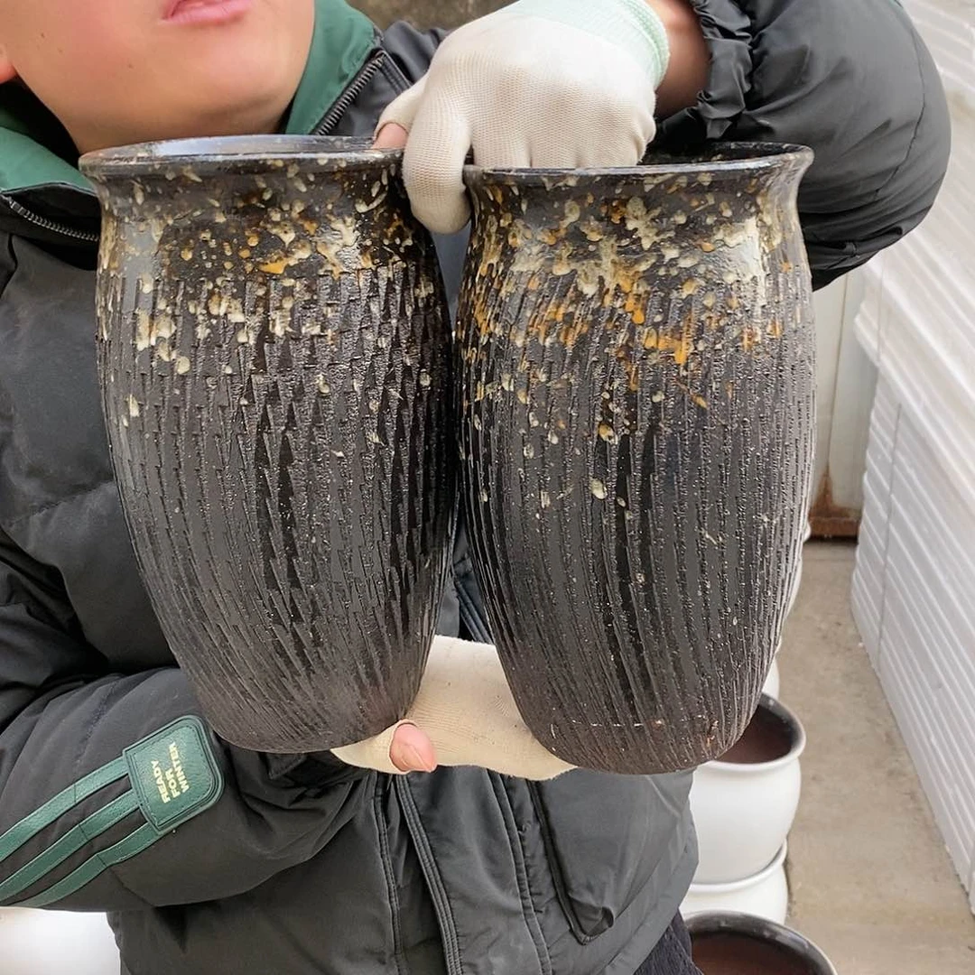 紫砂花盆瑕疵口15高25