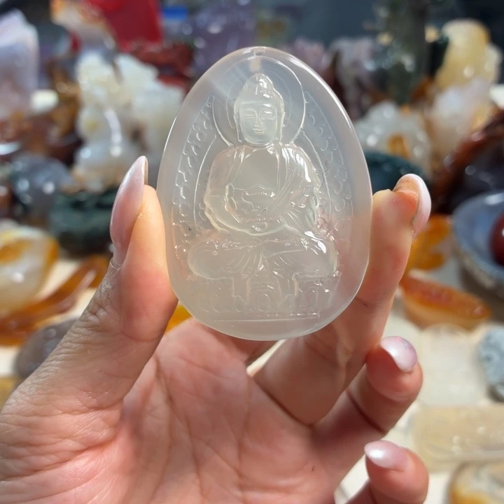 未镶嵌颈饰玛瑙/玉髓