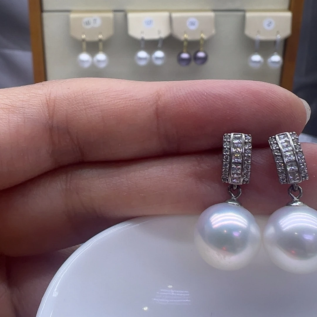 银S925镶嵌耳饰淡水珍珠