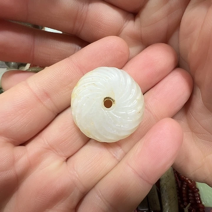 仲****和田玉（糖玉）未镶嵌挂件