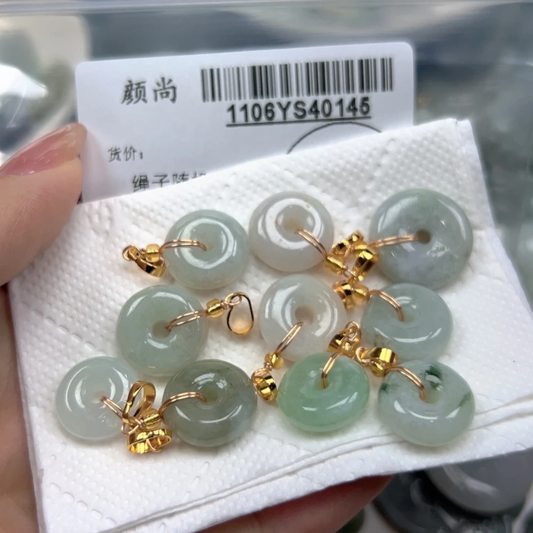 翡翠未镶嵌吊坠(不含链)翡翠