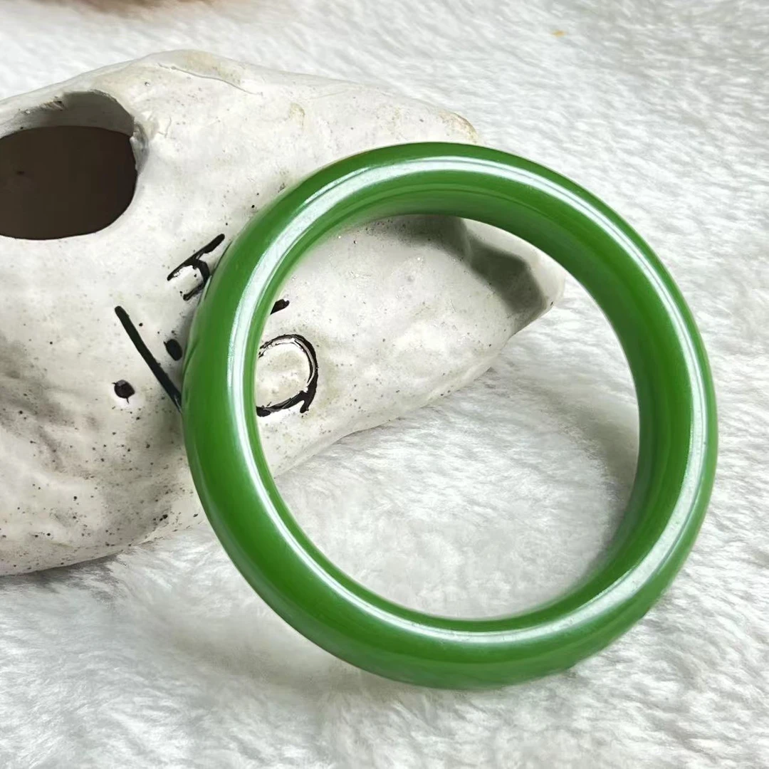 典藏品绿时尚手镯美人条美观大气美轮美奂高雅华丽华贵