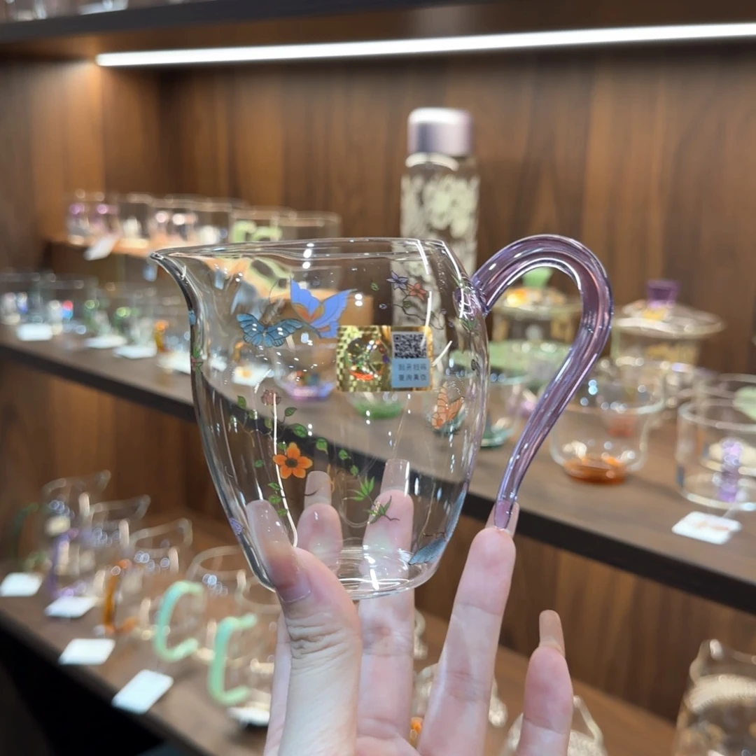 禾器蝶恋花怡然浅紫色。。。