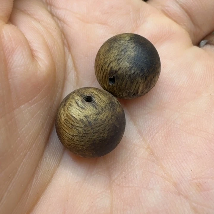 大叶紫檀（黑酸枝木类）