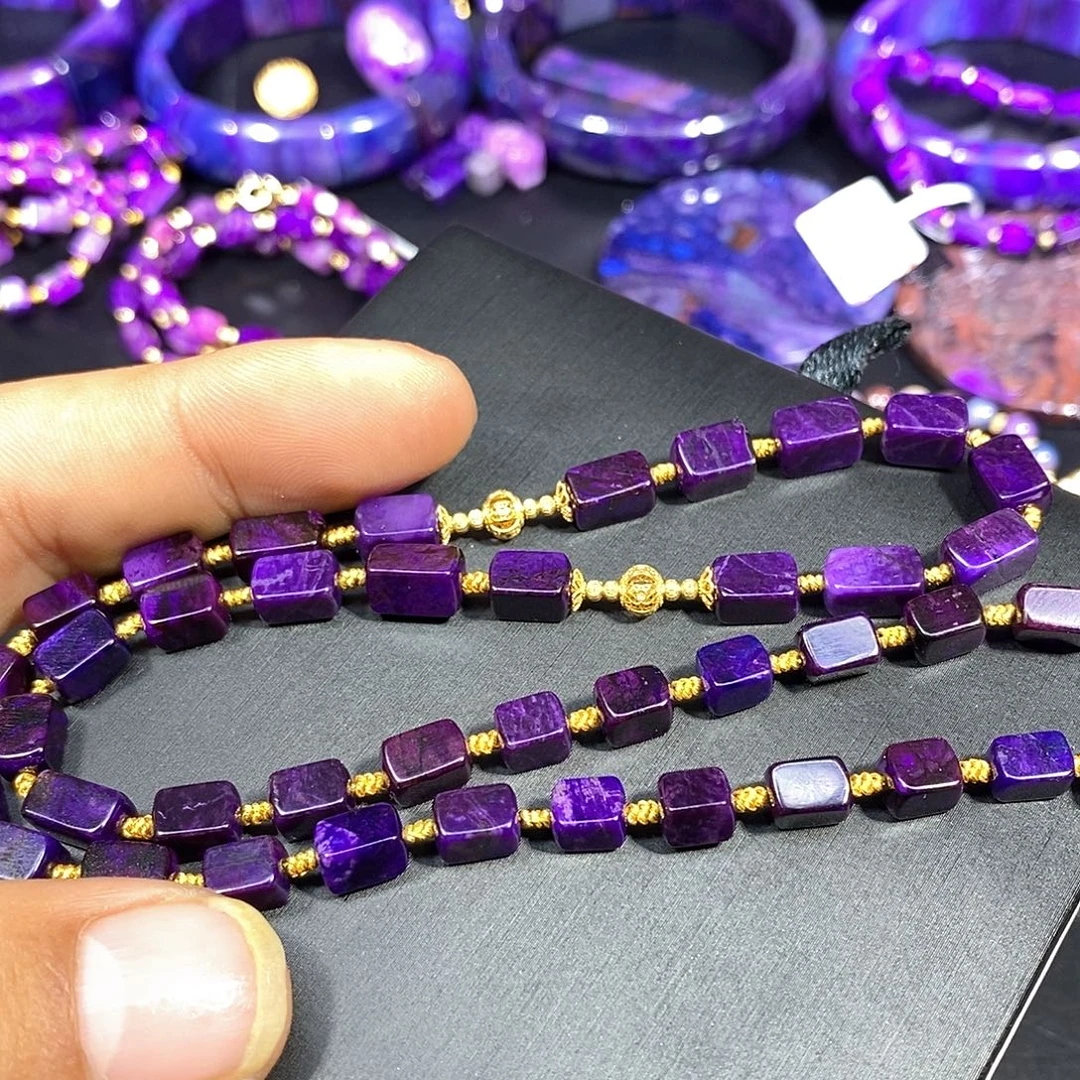 苏纪石（舒俱来）未镶嵌南非舒俱来老油皇家紫方块项链