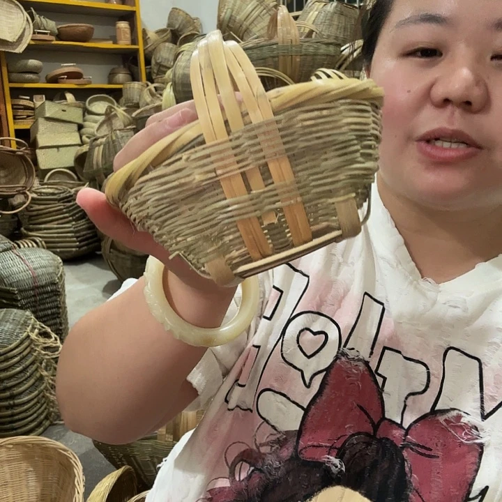 纯手工制作工艺小篮子