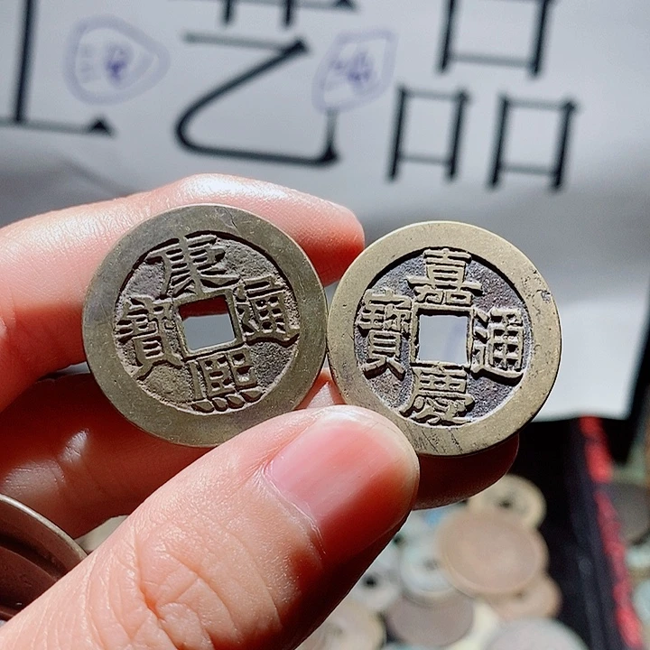 谢***³小陈小陈  手机挂件工艺品  096