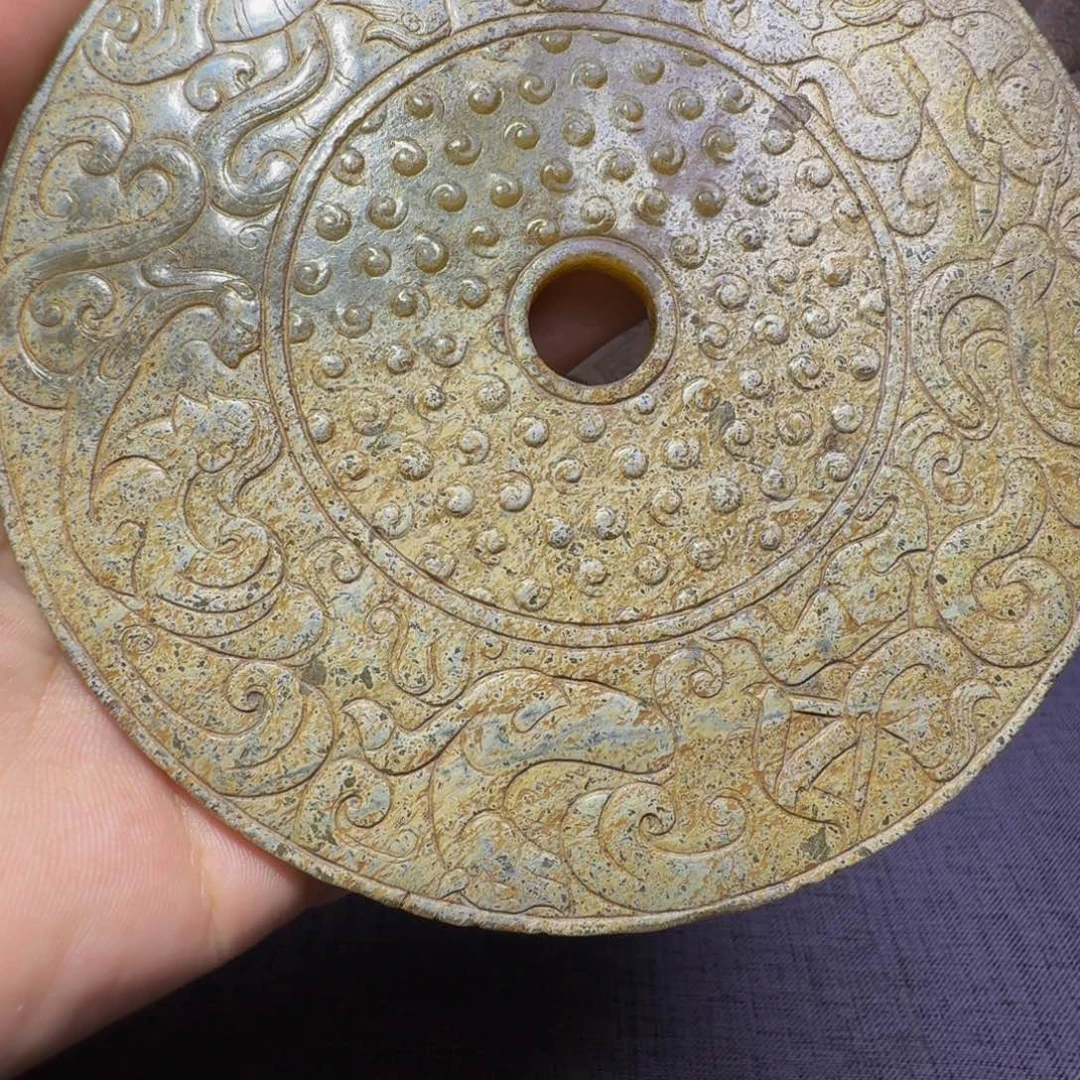 和田玉（糖玉）未镶嵌挂件出**酒