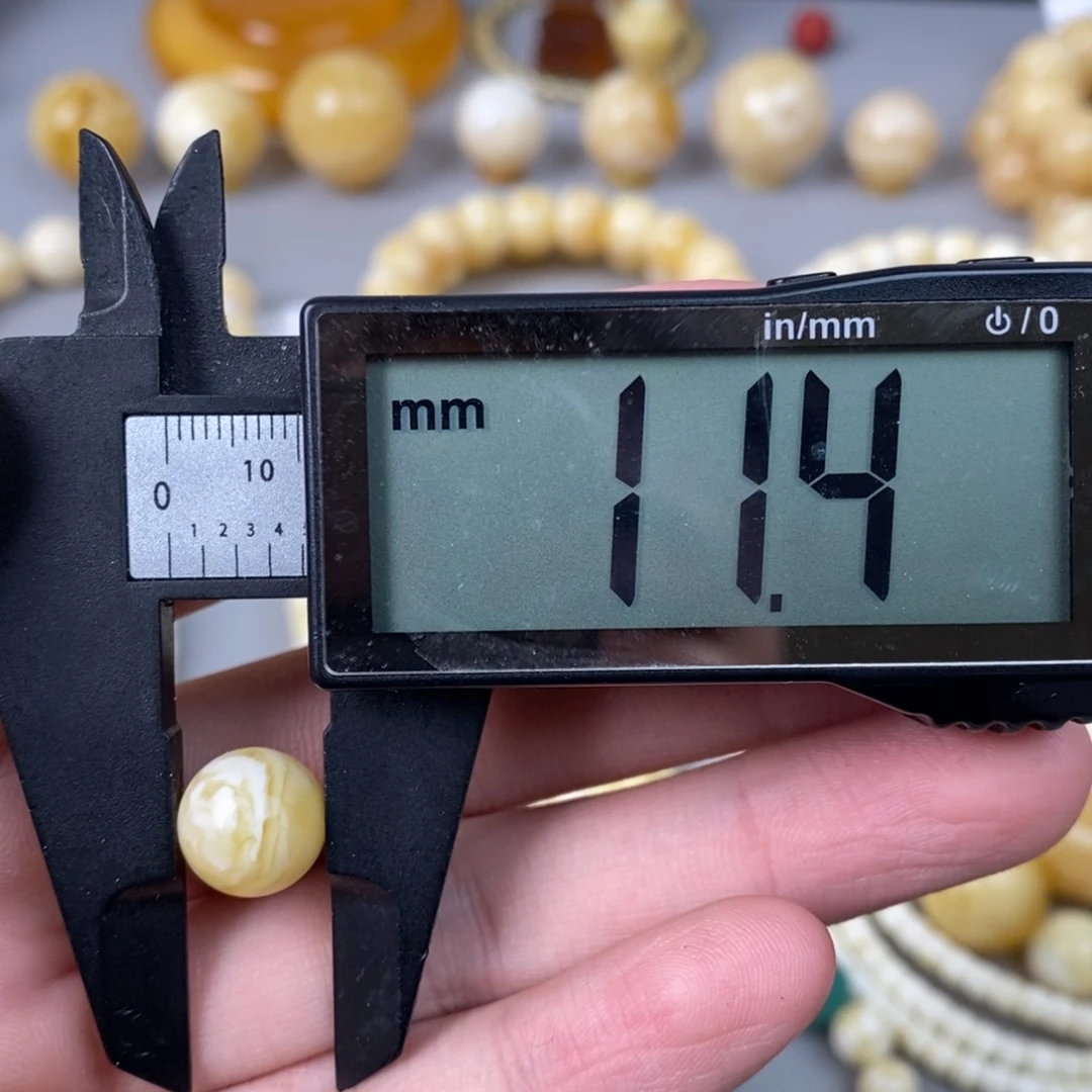 琥珀珠宝奇石未镶嵌颜*